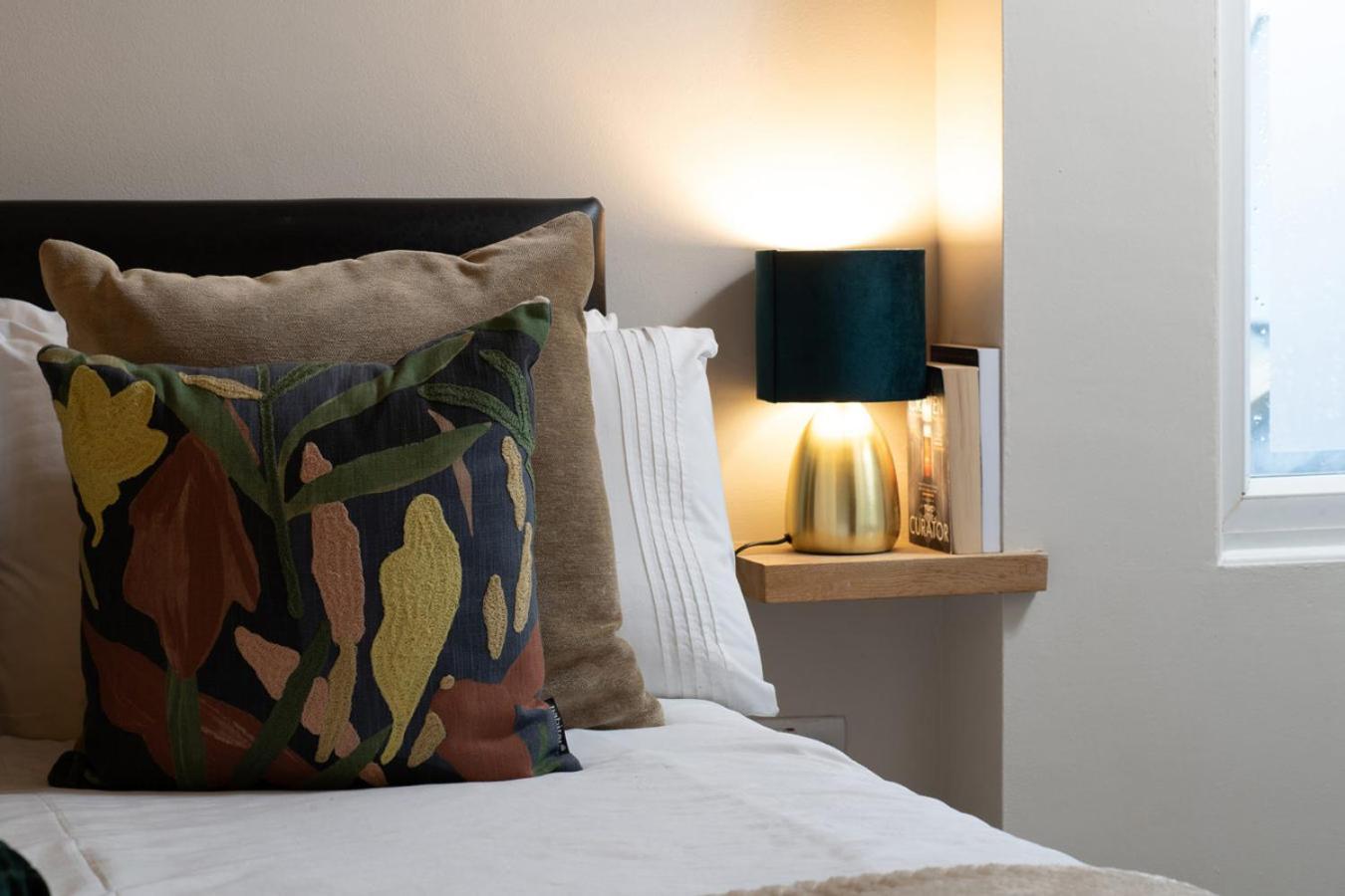 Number 3 Pier Road Apartment ウィットビー エクステリア 写真