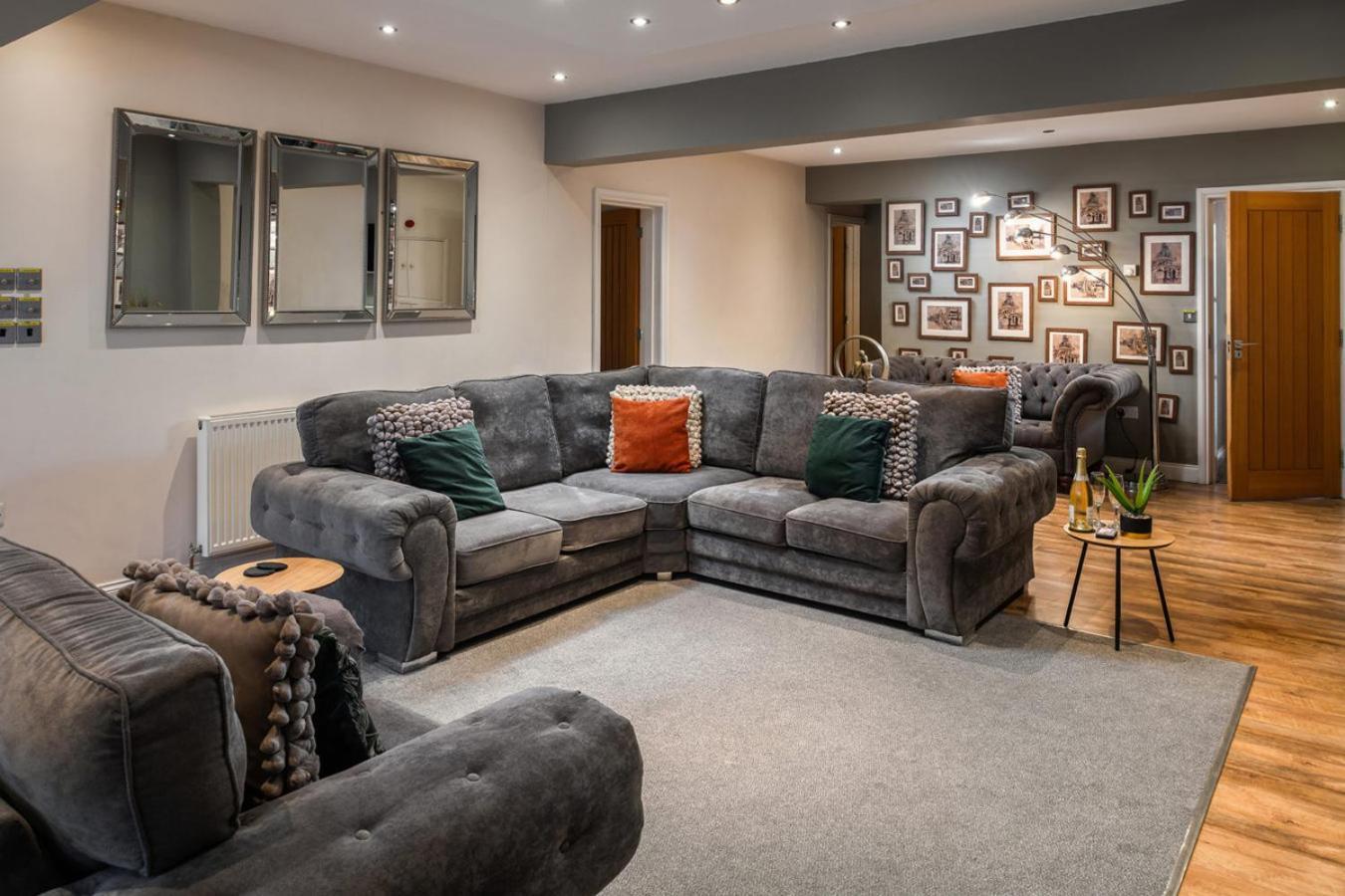 Number 3 Pier Road Apartment ウィットビー エクステリア 写真